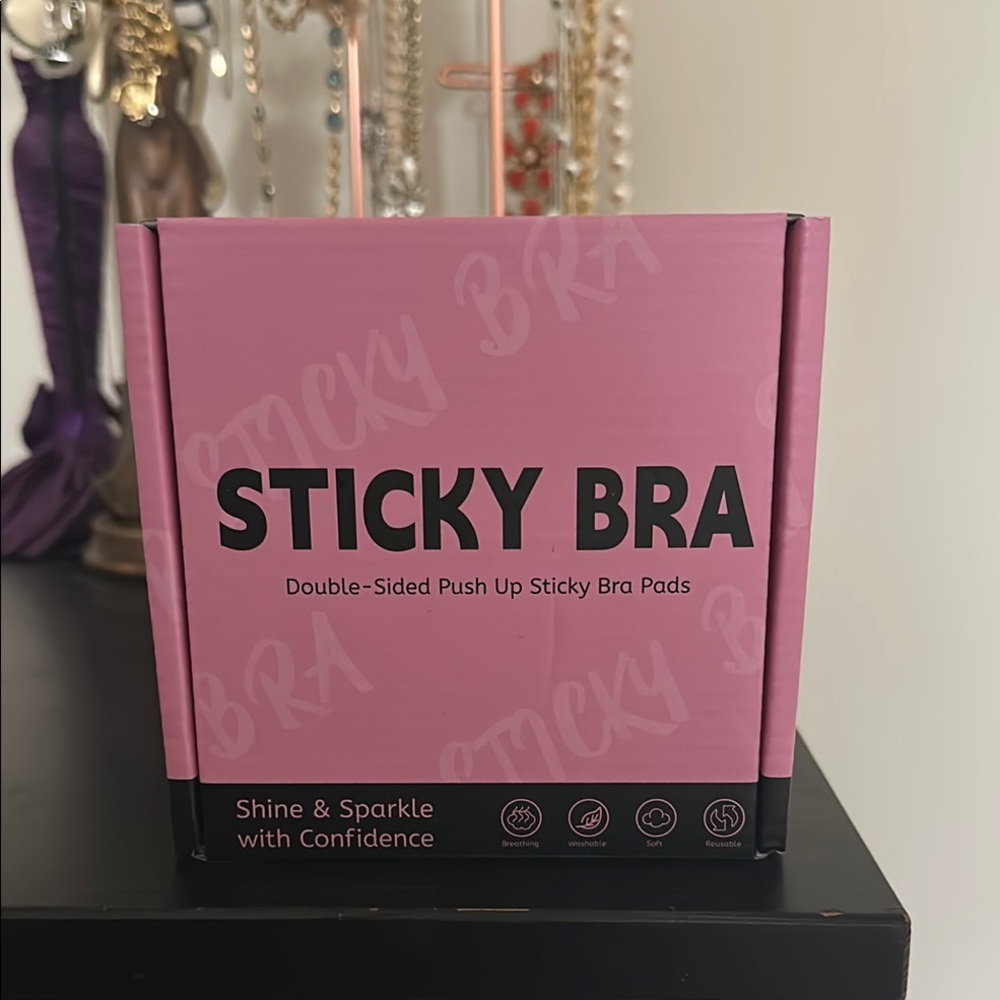 Double sided push-up Sticky Bra pads